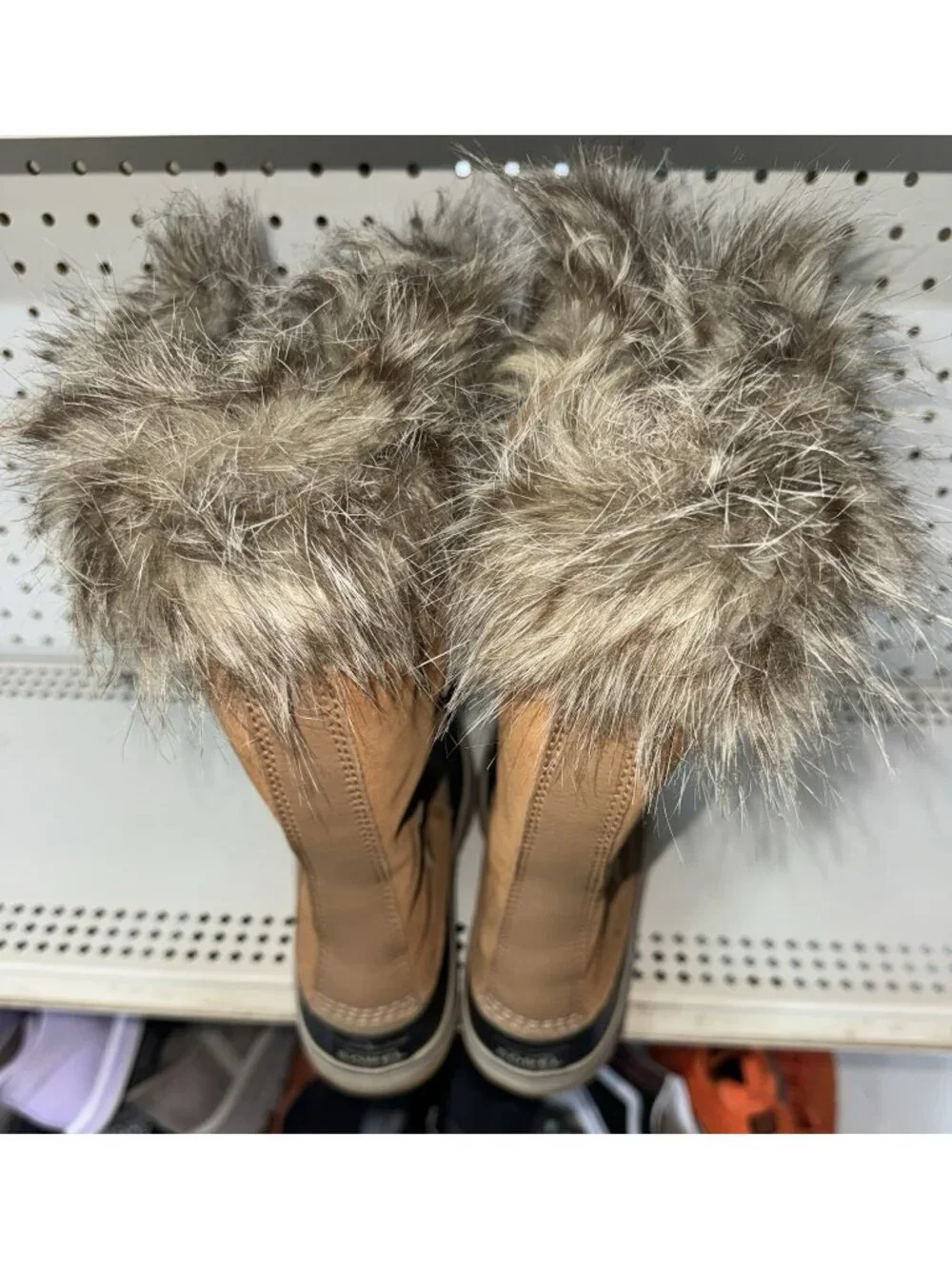 Sorel excellent see